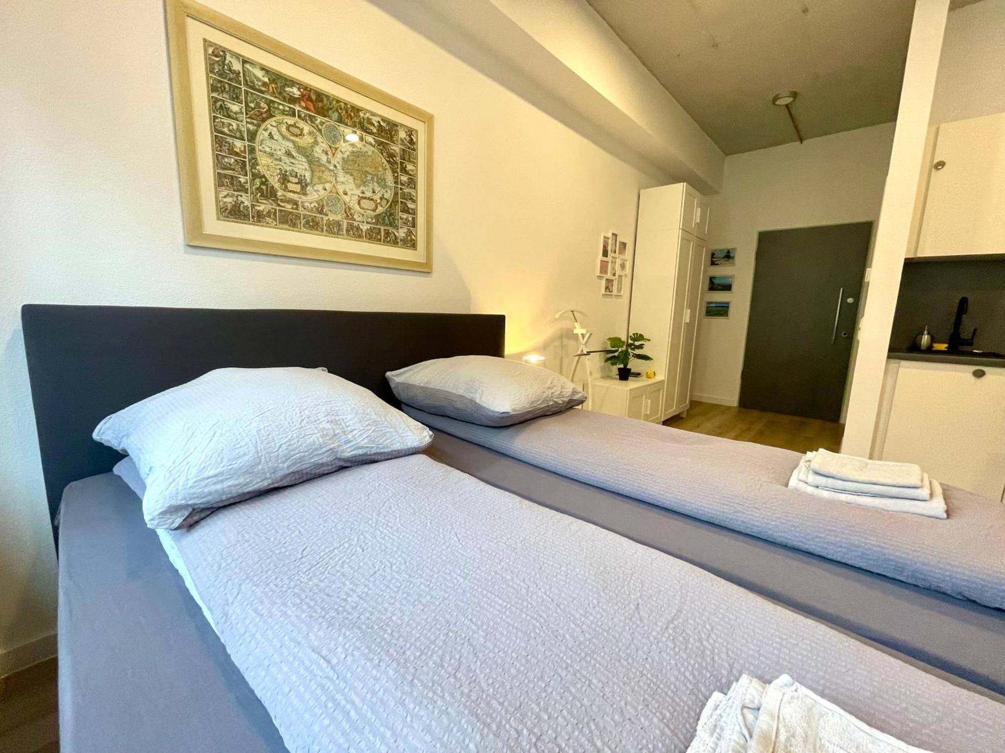 Neu Wunderschoenenes Weisses Apartament Am Schloessle Zentrum Goldstadt Pforzheim Exterior foto