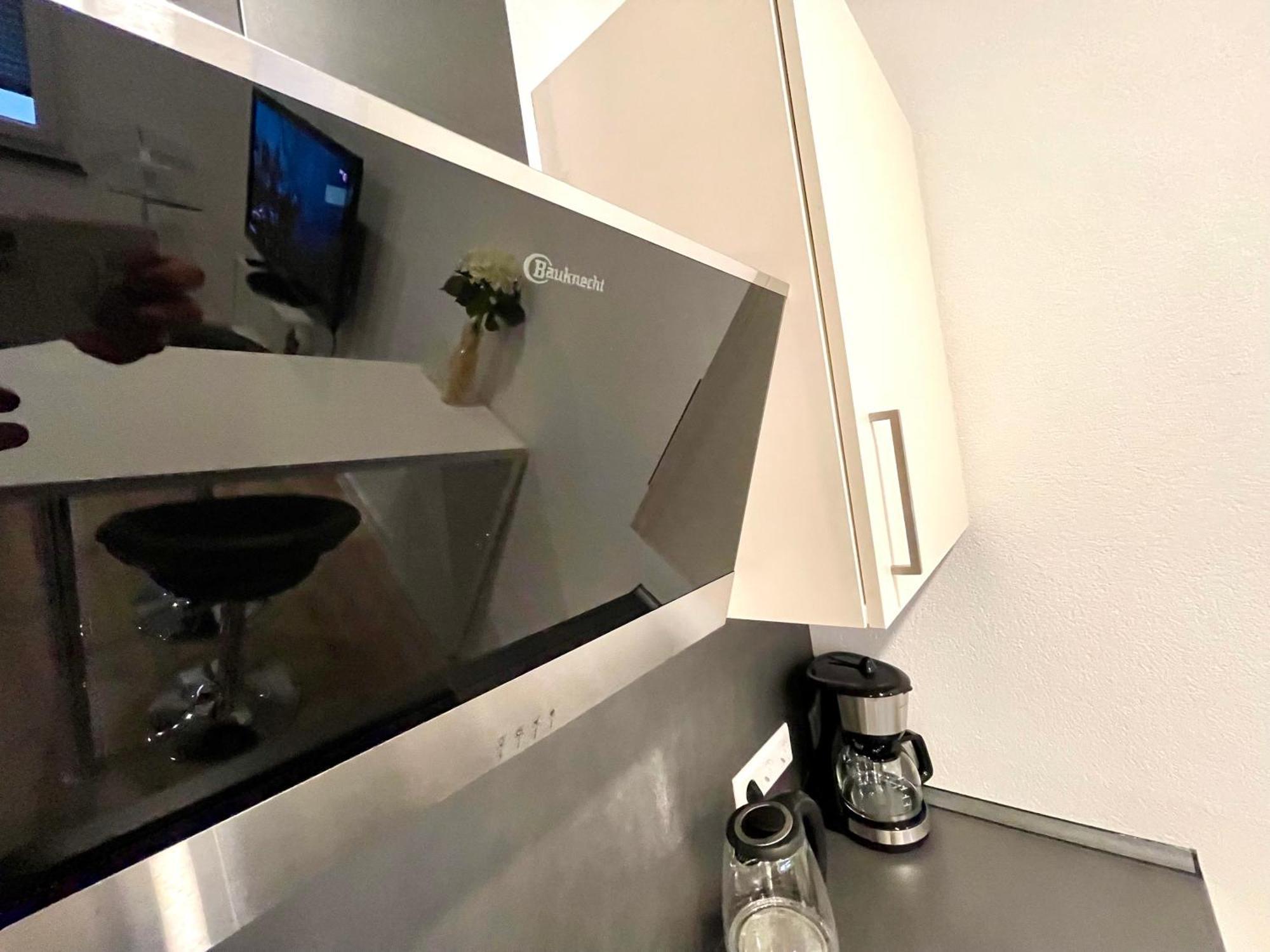 Neu Wunderschoenenes Weisses Apartament Am Schloessle Zentrum Goldstadt Pforzheim Exterior foto