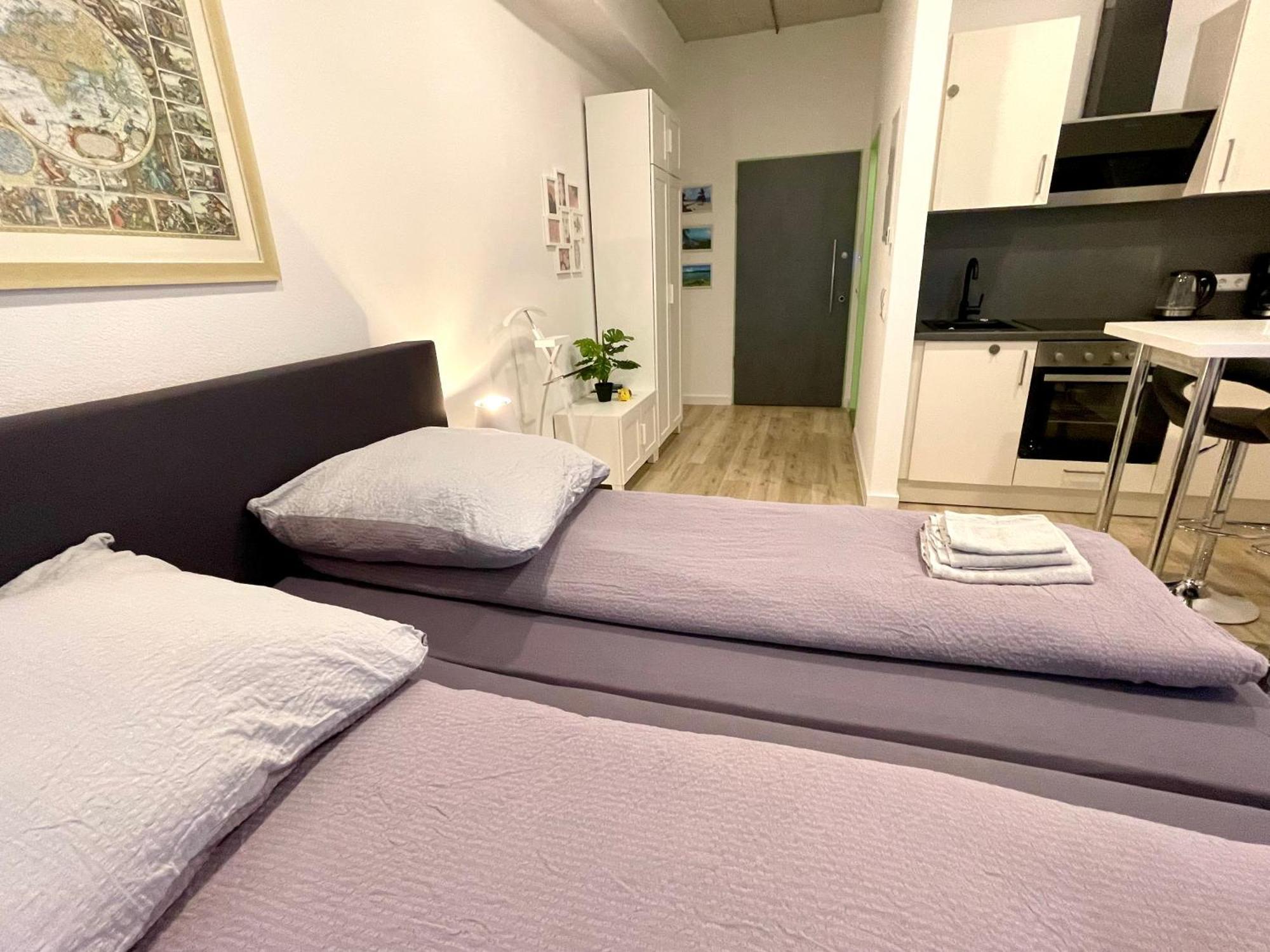 Neu Wunderschoenenes Weisses Apartament Am Schloessle Zentrum Goldstadt Pforzheim Exterior foto